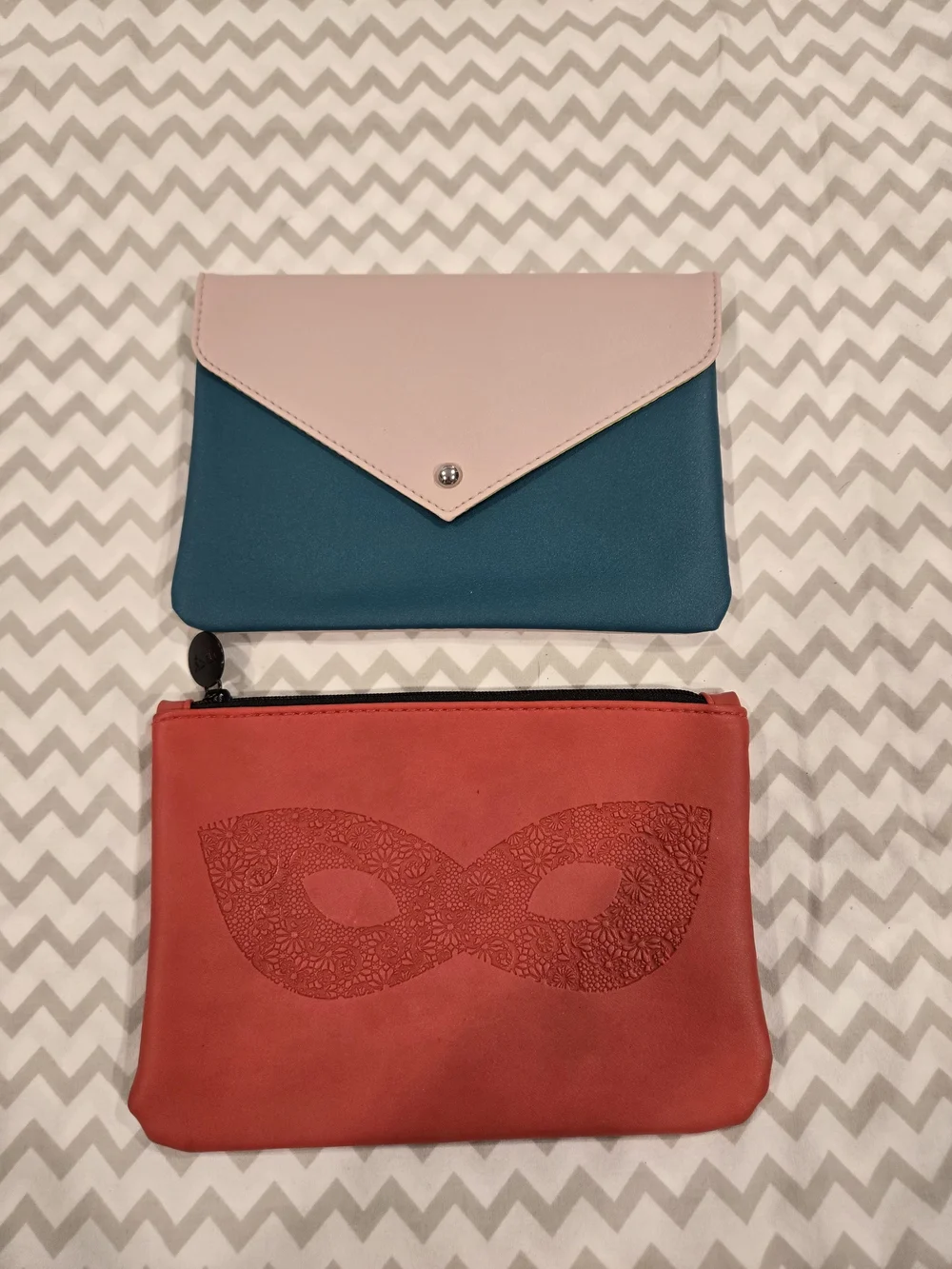 Bundle Of 5 Ipsy Bags